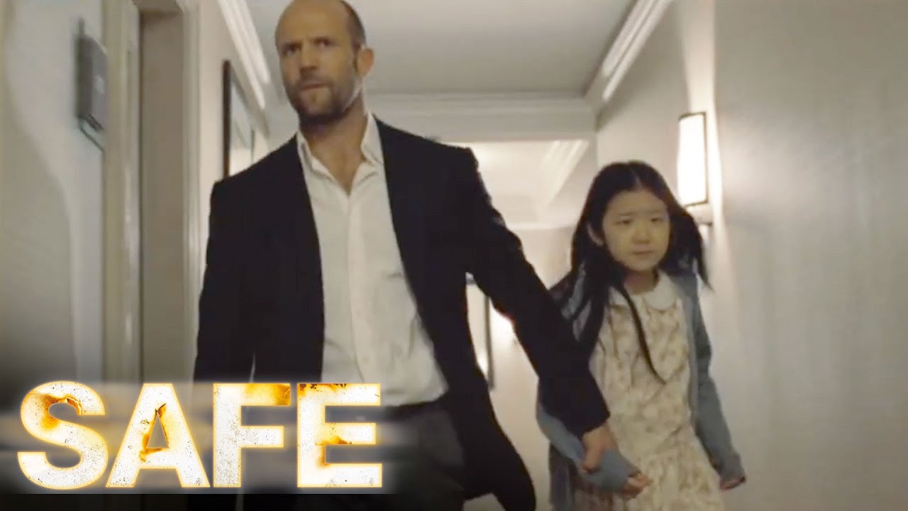  Luke & Mei Escape The Hotel | Safe