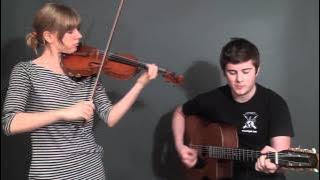 Hungarian Folk Songs 'Szep asszonynak kurizalok' 'Gyorscsardas'