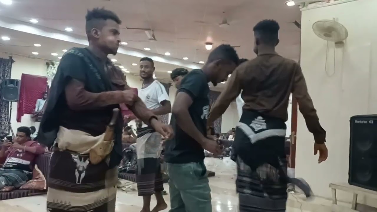 افراح  صالح  وحسن