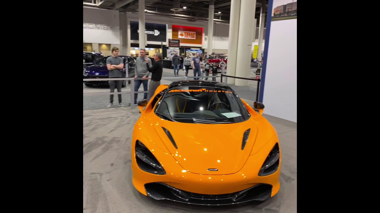 Mclaren vs lamborghini