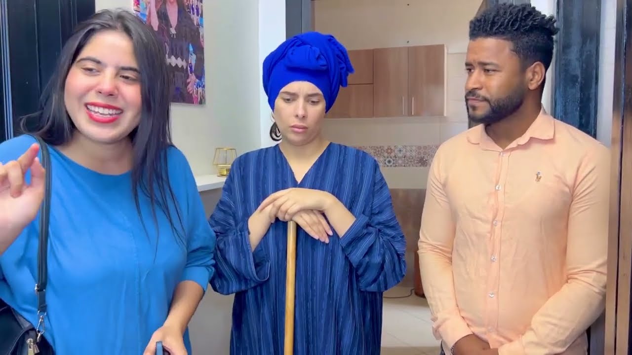 فيلم قصير :تزوج بموظفة هاملة دارها او رجلها ولكن ملي جابت ليه الخدامة من العروبية (خيانة الخادمة)