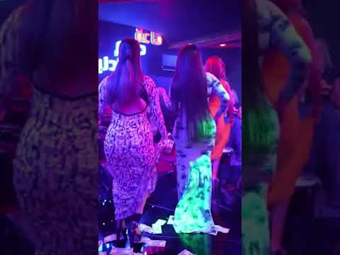 Arab women Big Booty dance in Bar