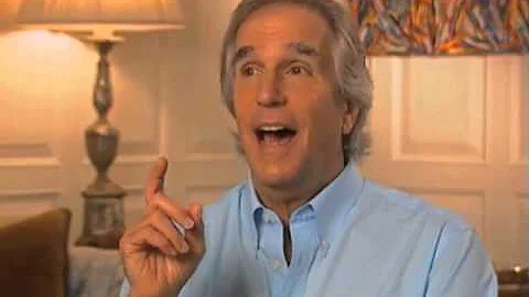 Henry Winkler on the way "Fonzie" spoke on Happy D...