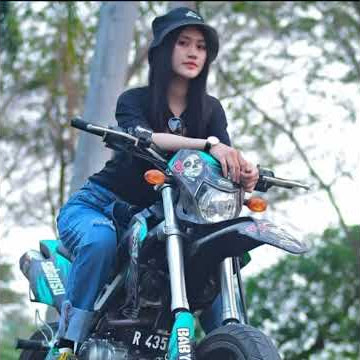 Story' wa terbaru 30detik cewek supermoto || DJ cinta terlarang