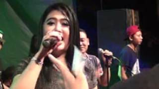 TUM HI HO RESTY VERA LIVE IN JATIREJO PLANET TOP DANGDUT PEKALONGAN