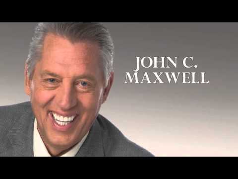 Vídeo: Como John Maxwell define liderança?