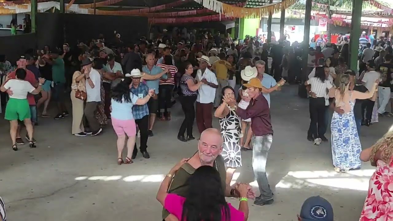 #Valsa#Santamariadejetiba#Vaembora@forroserranooficial