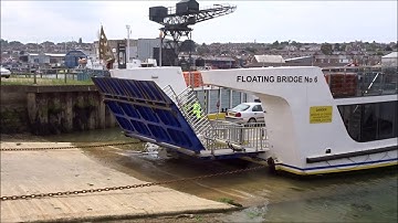 Cowes Floating Bridge - East Cowes Side - Isle Of Wight Chain Ferry - June 2018 | kittikoko