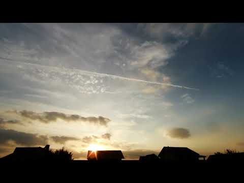 Cinematic Sunset Clouds Timelapse – Pure Sky Motion Background Video