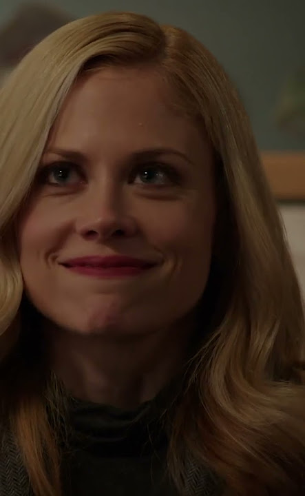 The way Kelly smiled at Adalind when she woged it said 'my mom is so cool'. 👹😘🥰 #shorts