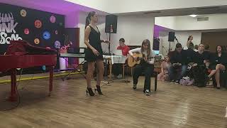 Mia Ricci Bartsch - cover J.Kirschner: Občas laureát PingSong 2025