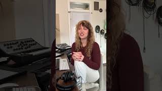 This Vocal Effect Scratches Your Brain