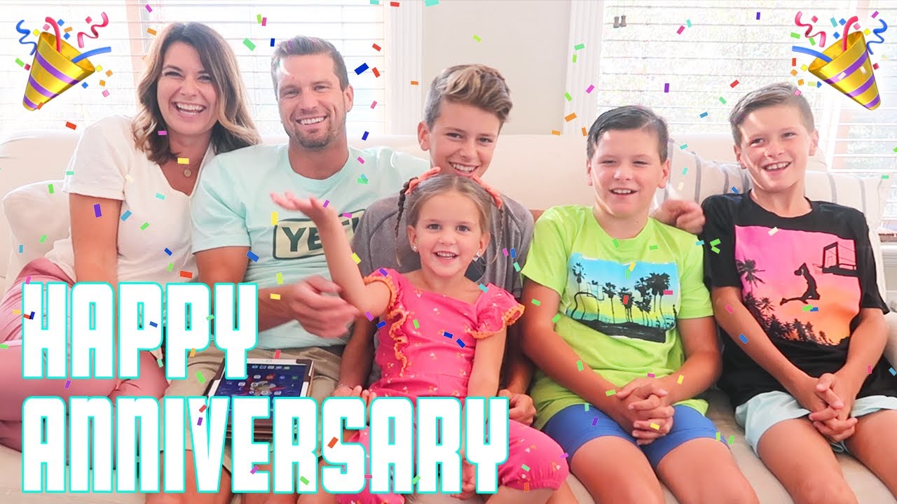 HAPPY ONE YEAR ANNIVERSARY ON YOUTUBE | FAMILY POSTS ONE VIDEO A DAY ...