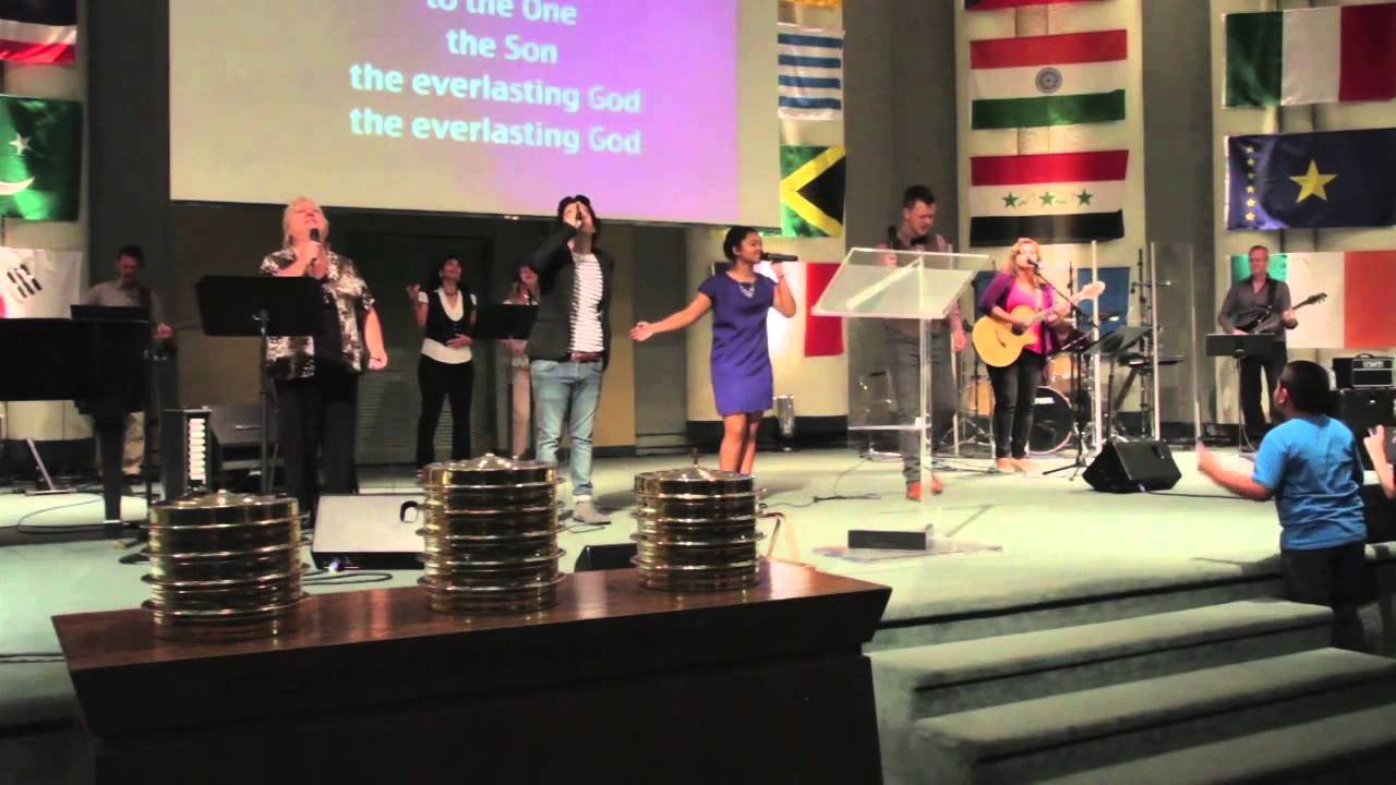 Rooftops Jesus Culture (Worship at Bethel Church Tampa) YouTube