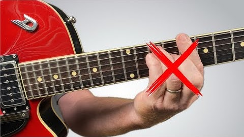 The Ridiculously Easy!!! But very cool Barre chord trick