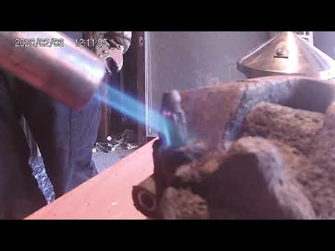 Video: Hur tar man bort en bromsokkolv?
