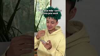 Quando Sua Mãe Corta Fruta Pra Você