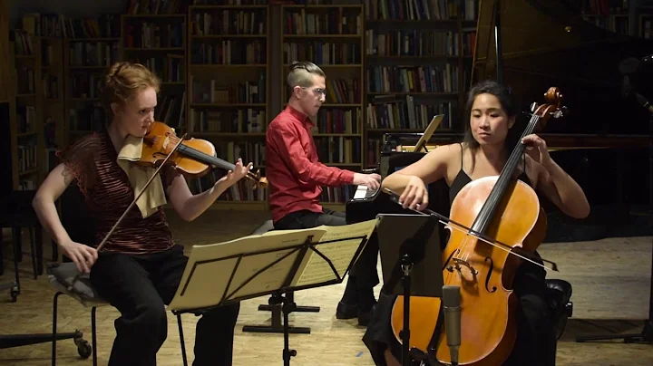 Merz Trio: Haydn, Piano Trio in E Major, Hob. XV/2...