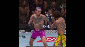 Dude... this knee sounded SO LOUD! 😳 #nocommentary