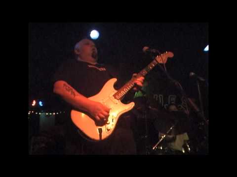 popa-chubby-at-chicago-blues,-n.y.-2000-part-6