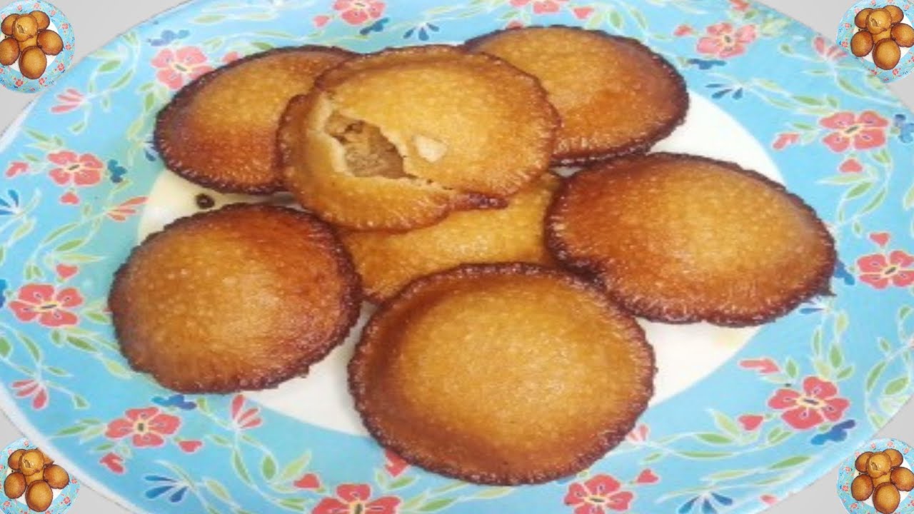 শুধুমাত্র চালের গুঁড়া ও খেজুর গুড় দিয়ে ঝটপট তৈরি করে ফেলুন ফুলকো  দারুন মজার তেলের পিঠা রেসিপি I 