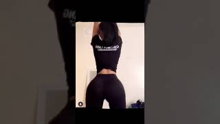 Sssniperwolf Twerking Her Fat