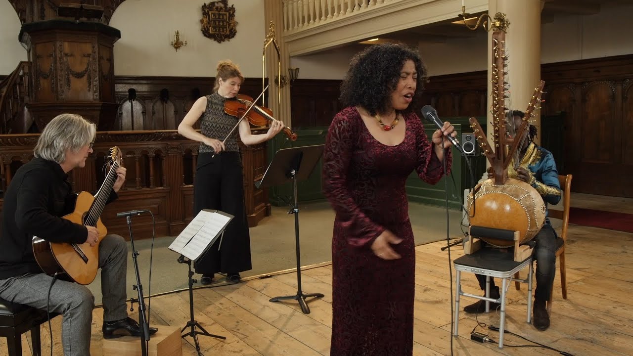 BOI AKIH  Messiah Overture, & Comfort ye my people