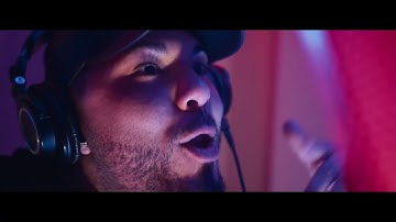 Chacal - Los Cubanos [Official Video]