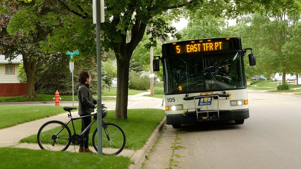 Using Metro Transit Bike Racks - YouTube
