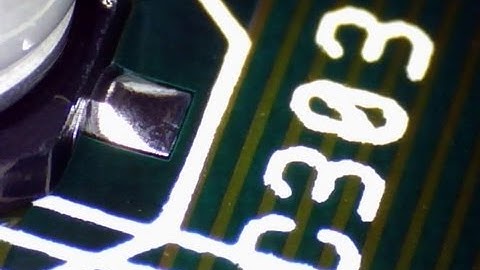 Amiga 1200 repaired by recapping... or not?