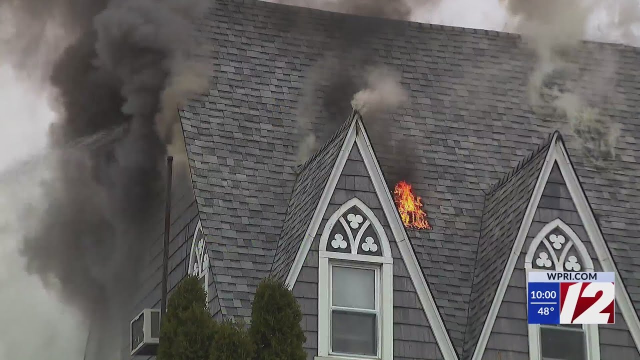 Flames rip through historic Fall River home - YouTube