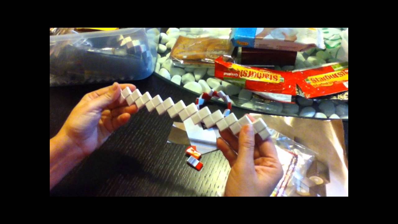 Candy Wrapper Purse Tutorial P1.. - YouTube