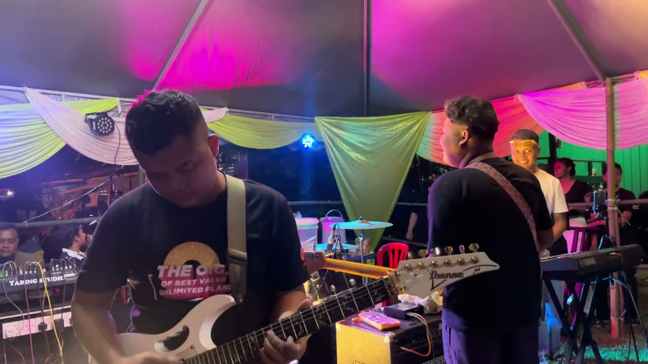 Fezzy band joget sungai bil