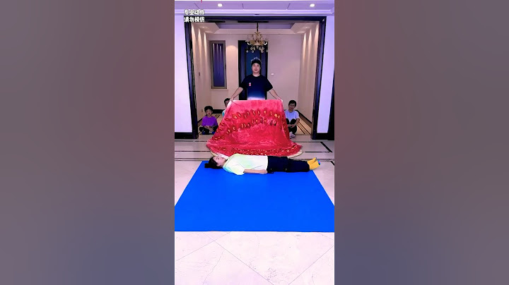 Quilt Challenge, No skills, Just Luck #funnyfamily #partygames #funny