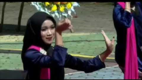 Tari Gambyong Marikangen SMA Negeri 2 Wonogiri Puncak HUT 51 Tahun 2025