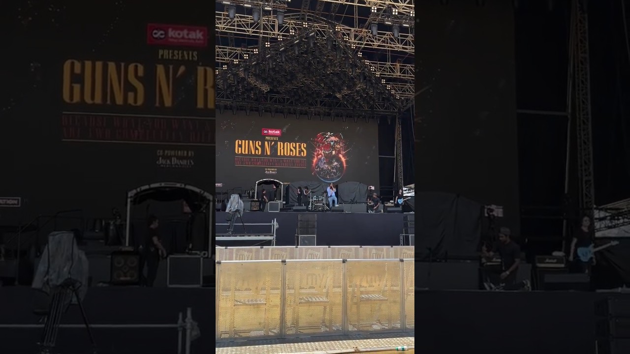 "This is the sound check for Guns N' Roses."