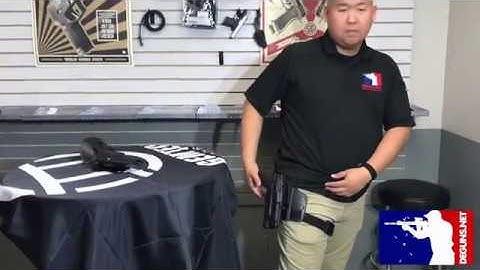 Safariland Quick Locking System - How it Works