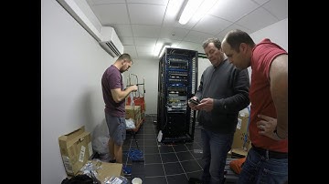 TimeLapse of Server and Network Rack Build