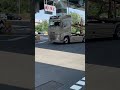 VOLVO巨大キャリアトレーラー