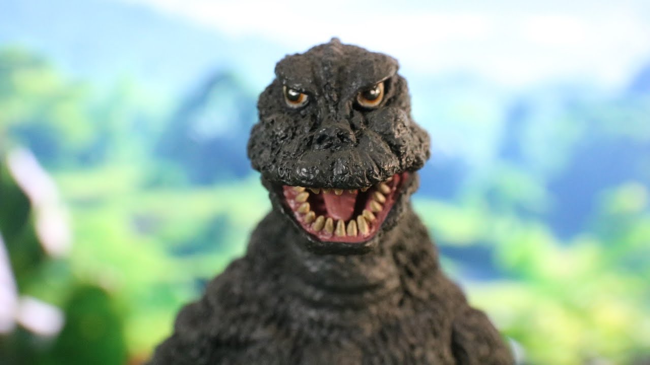 X-PLUS 25cm Godzilla 1966 - YouTube