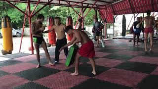 Rachanon Boxing Muay Thai Training Camp #ค่ายมวยราชานนท์