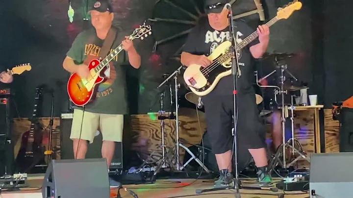 Bill Blalock, Mark Doc Roy, Jeff Vandall, Tony Art...