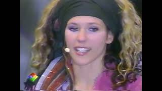 2005-01-31 - Concert des pièces jaunes à Sens (TF1) - Lorie - C'est plus fort que moi + Interview