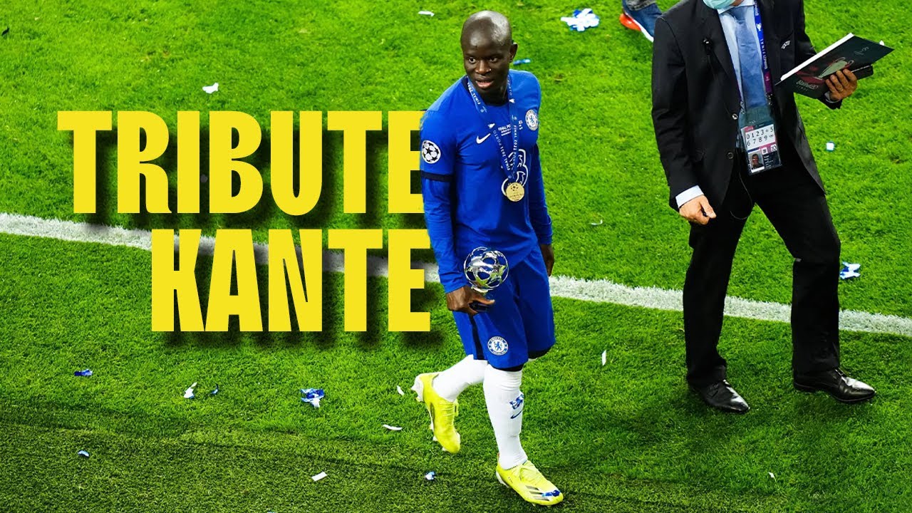 The Whole Nation of France Singing N’Golo Kante Song!