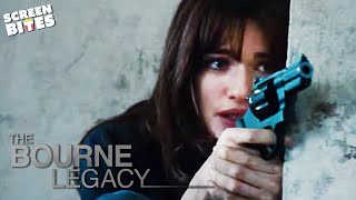 Agent Cross Saves Doctor from Assassins | The Bourne Legacy (2012) | SceneScreen