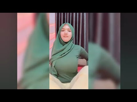 Abg hijab goyang seksi//1