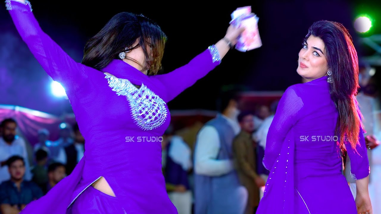 Salgai Salgai Rawana Da Lamba Akhli , Dolphin Ayan Pashto Hot Dance Performance 2025 SK Studio