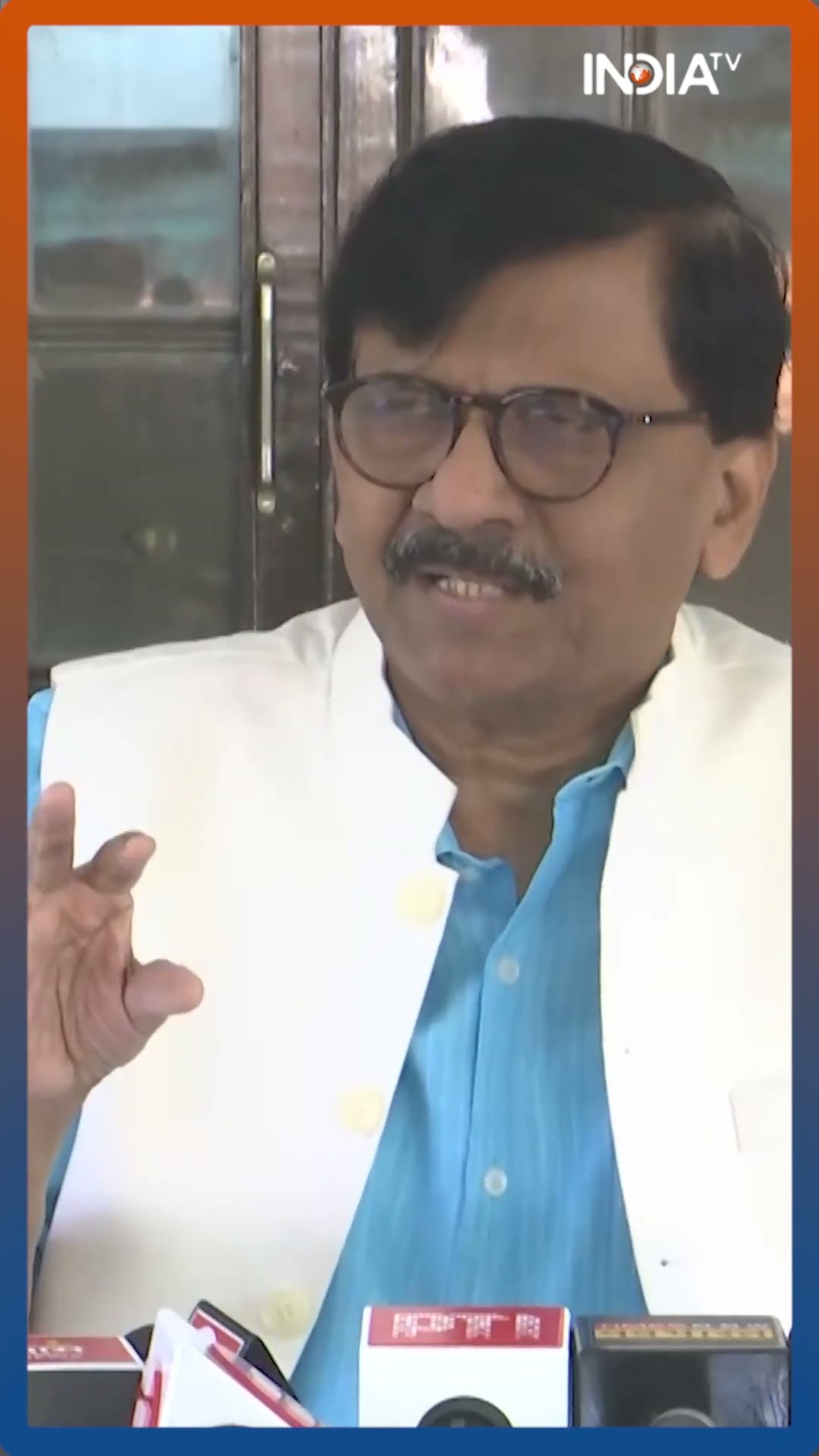 “मुख्यमंत्री कैसे गायब हो सकता है...” Sanjay Raut ने साधा Eknath Shinde पर निशाना #shorts