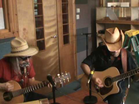 Phil lee and Tom Mason on the Medicine Show with Mark Dean (The Yodelling Mix Master