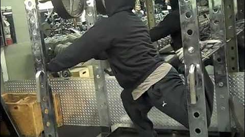 LevroneReport.com • 500 Lbs Squat Challenge FINALE